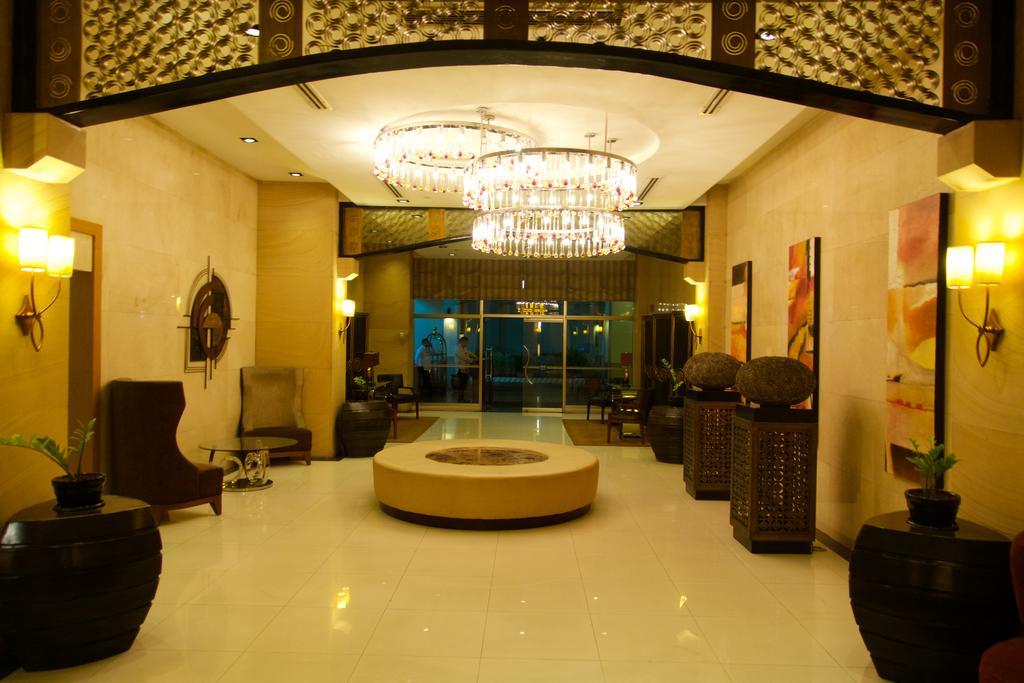 Luxury Condo At Forbeswood Parklane The Fort Bgc Makati City Rom bilde