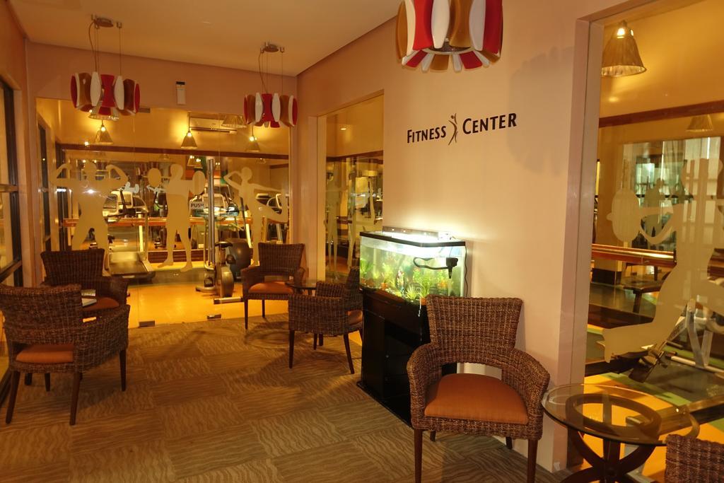 Luxury Condo At Forbeswood Parklane The Fort Bgc Makati City Eksteriør bilde