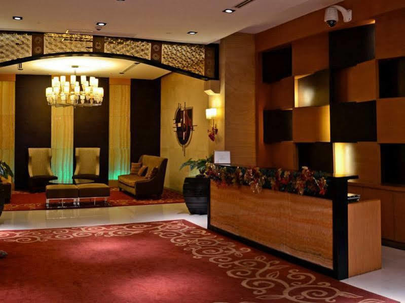 Luxury Condo At Forbeswood Parklane The Fort Bgc Makati City Eksteriør bilde